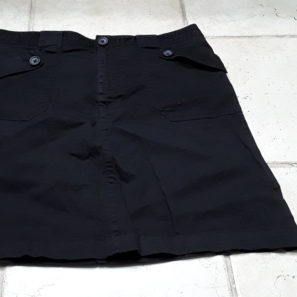 Cute Black skirt